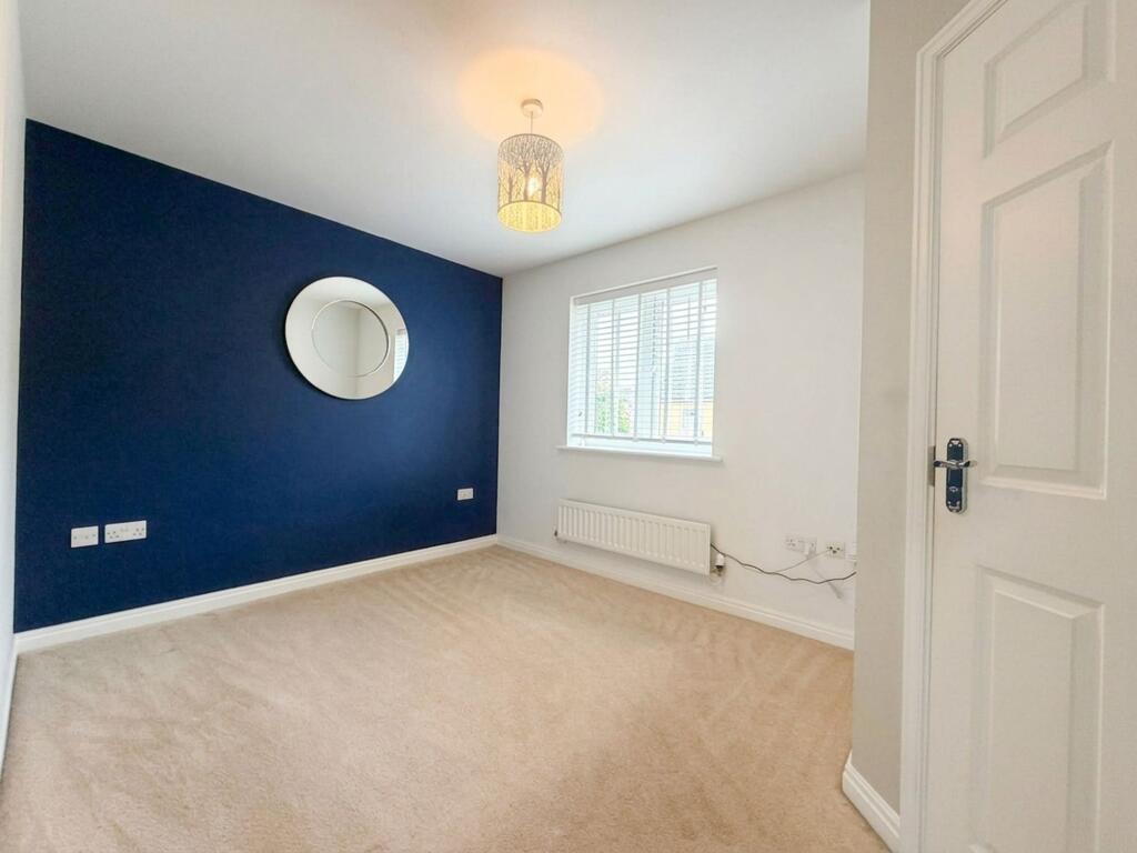House in Mid Suffolk, Combs Ford, Stowmarket - More