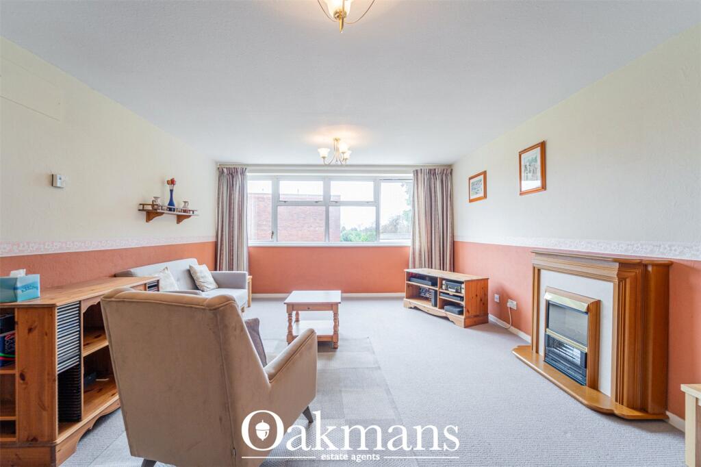 Apartment in Birmingham, Harborne - View 3