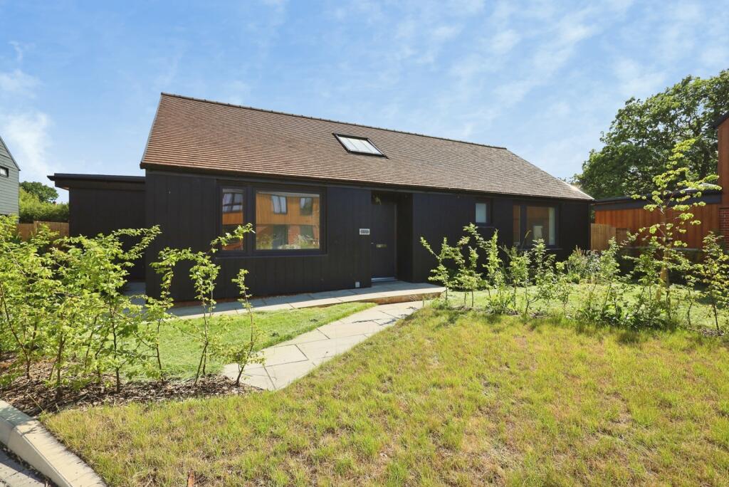 Main image of property: Camberlot Road, Upper Dicker, Hailsham, East Sussex, BN27