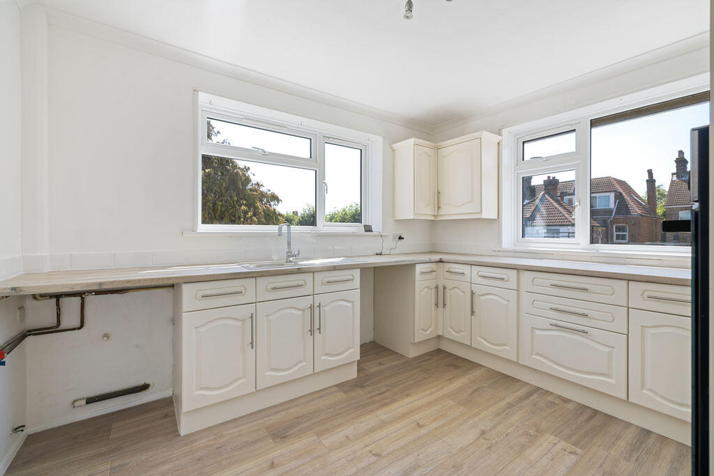 Apartment in Arun, Bognor Regis - View 3