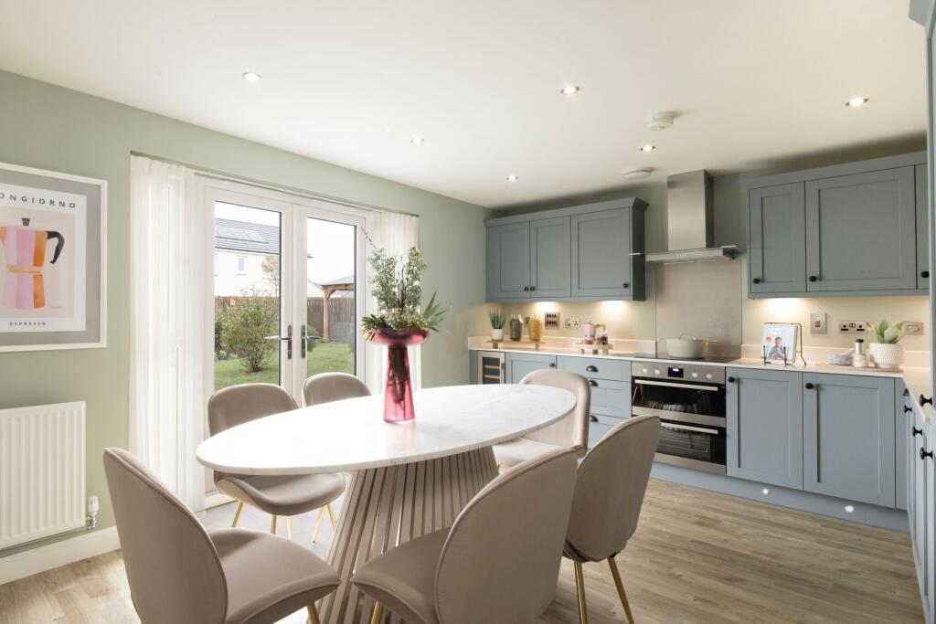 House in Coatbridge, Glenboig - View 3