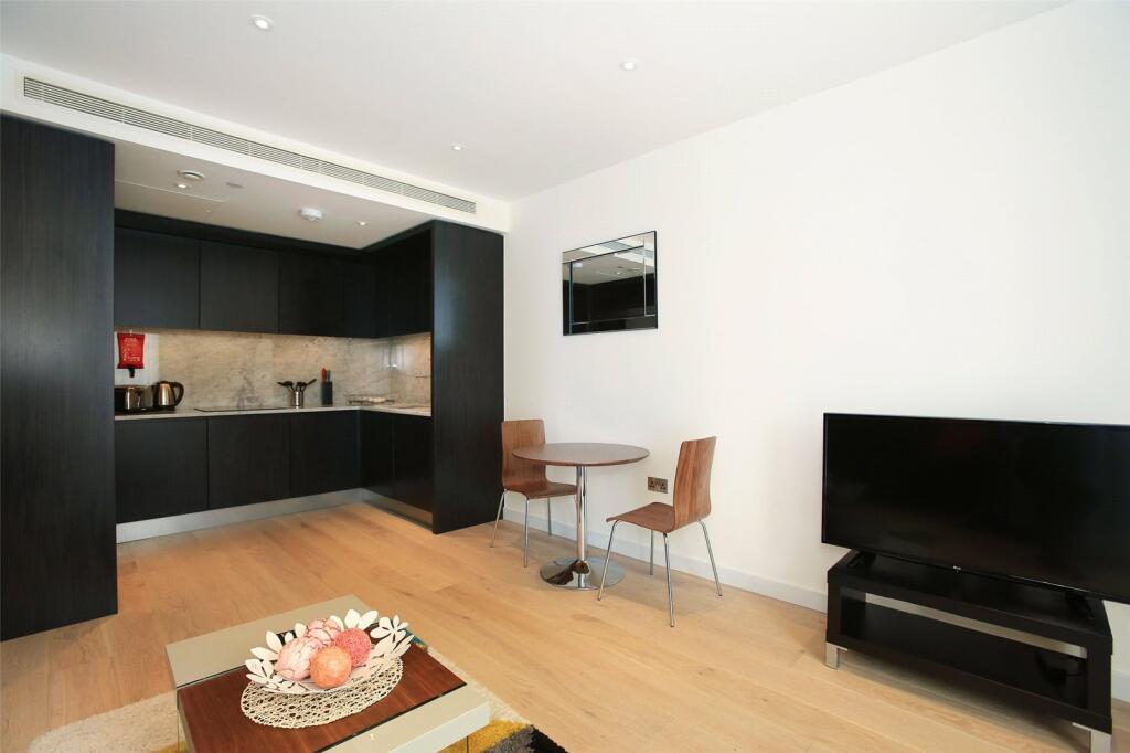 Charrington Tower, 11 Biscayne Avenue, E14 - View 3