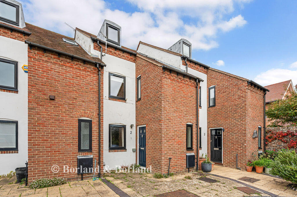 4-bed terraced on Orange Row, Emsworth, £500,000