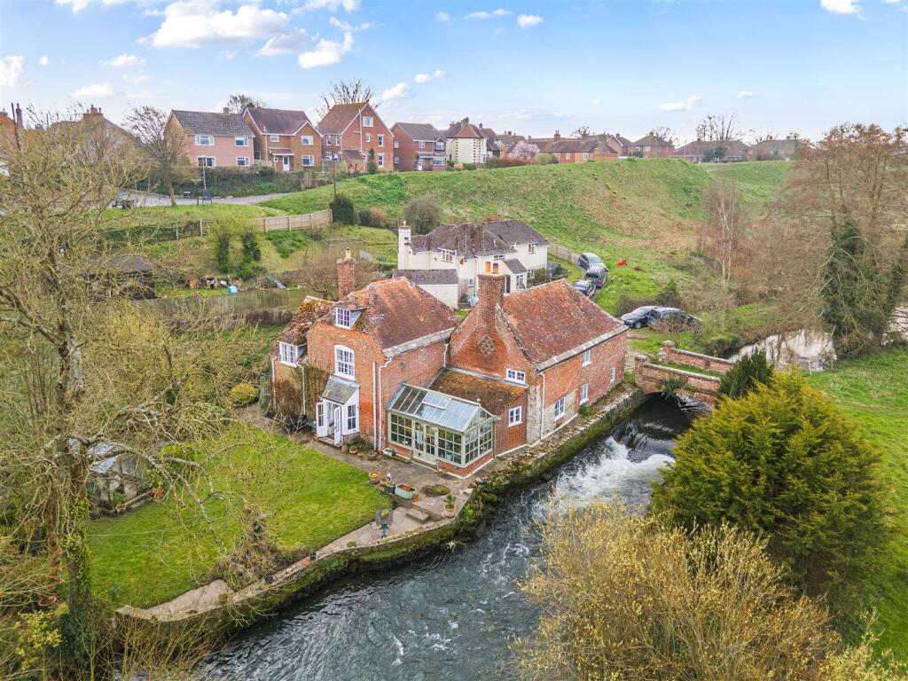 Main image of property: North Walls, Wareham