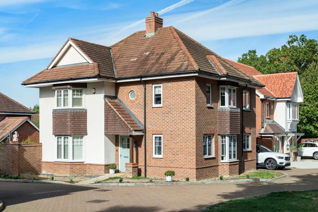 Main image of property: Soprano Way, Hinchley Wood, Esher, KT10