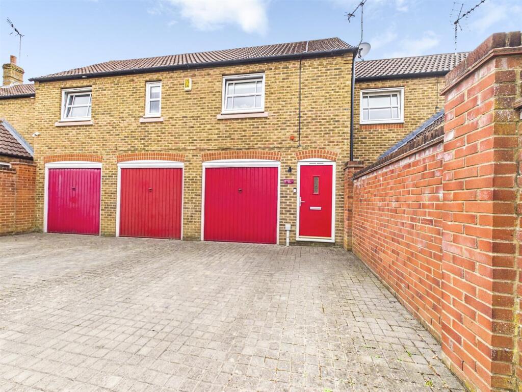 Main image of property: Wedgewood Street, Fairford Leys, Aylesbury