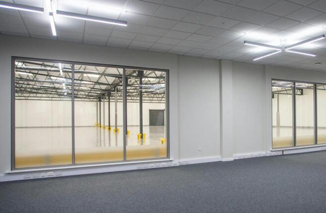 30 Murdock Road Bicester   internal 2.jpeg