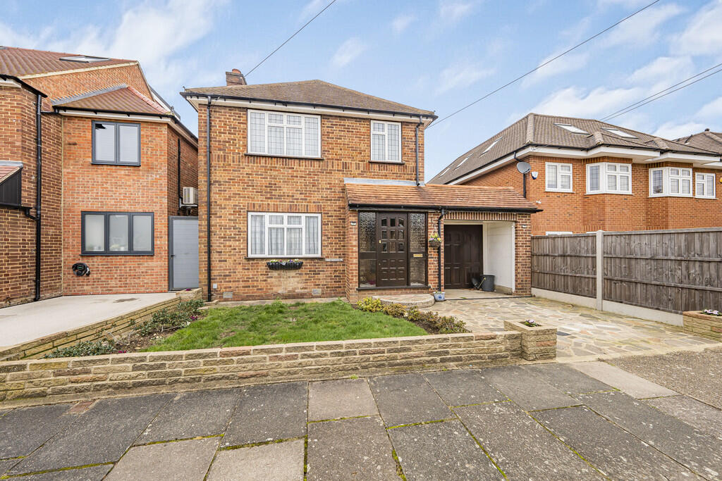 Manor Gardens, Ruislip, Ruislip