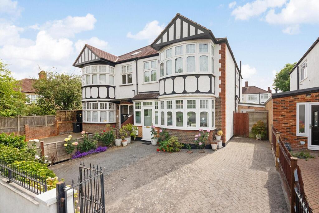 Main image of property: Lancaster Road, South Norwood, London, SE25
