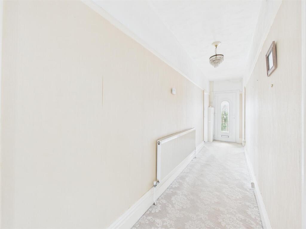 House in Doncaster - View 5