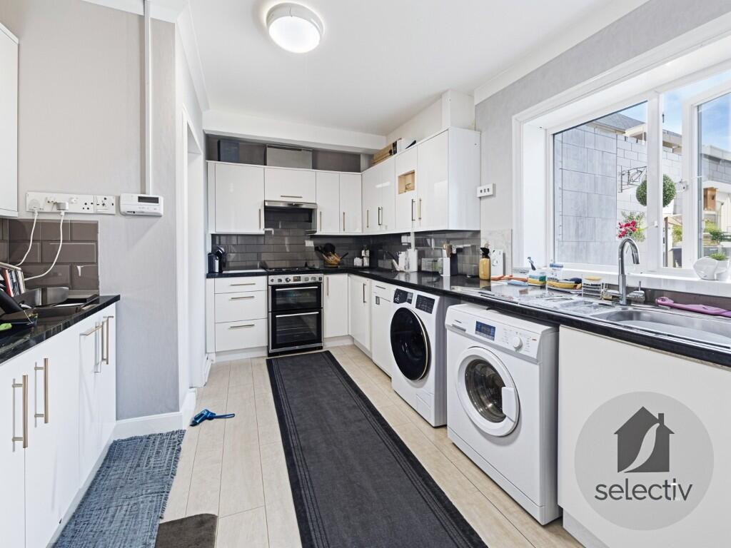 Sowerby Crescent, Stokesley, TS9 photo 3