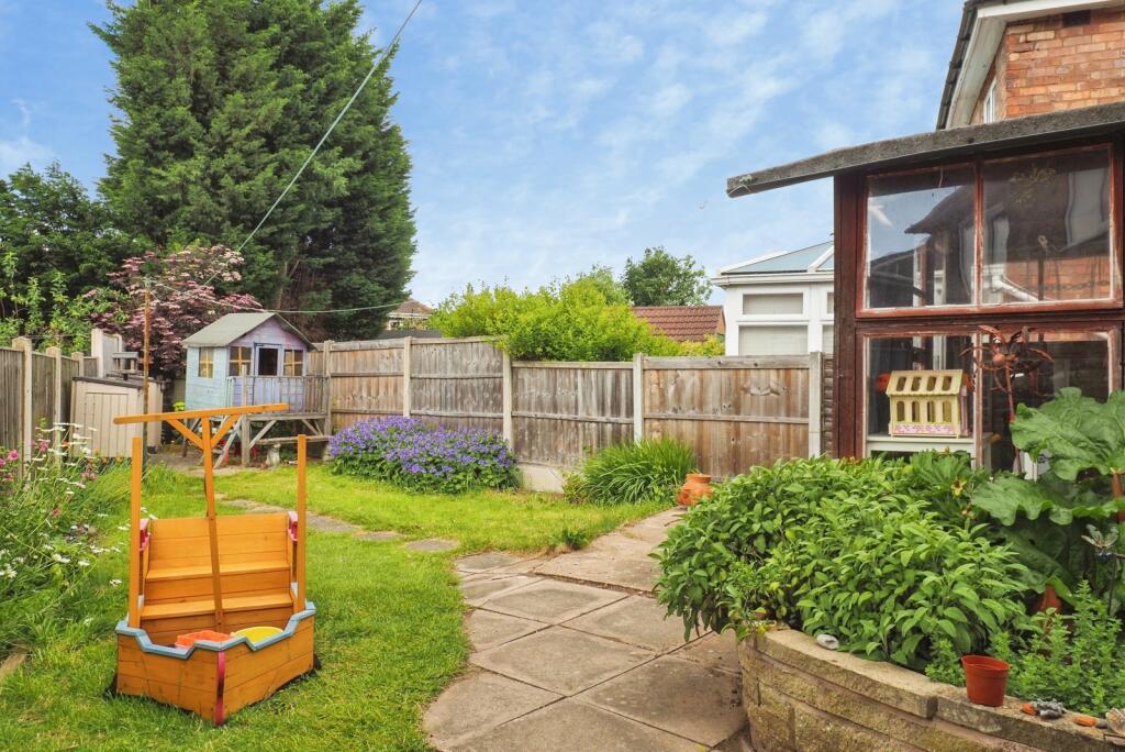 House in Nottingham, Chilwell - View 4