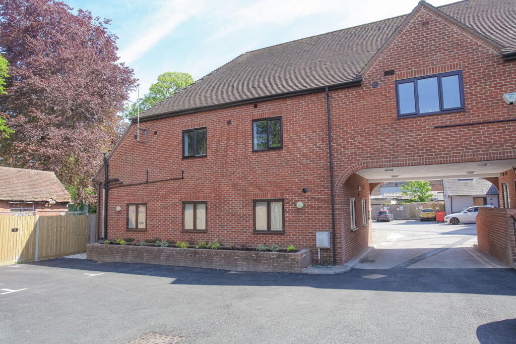Apartment in South Oxfordshire, Winterbrook, Wallingford - View 5