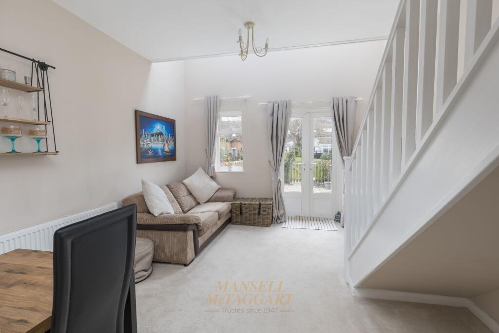 House in Crawley, Worth - View 2