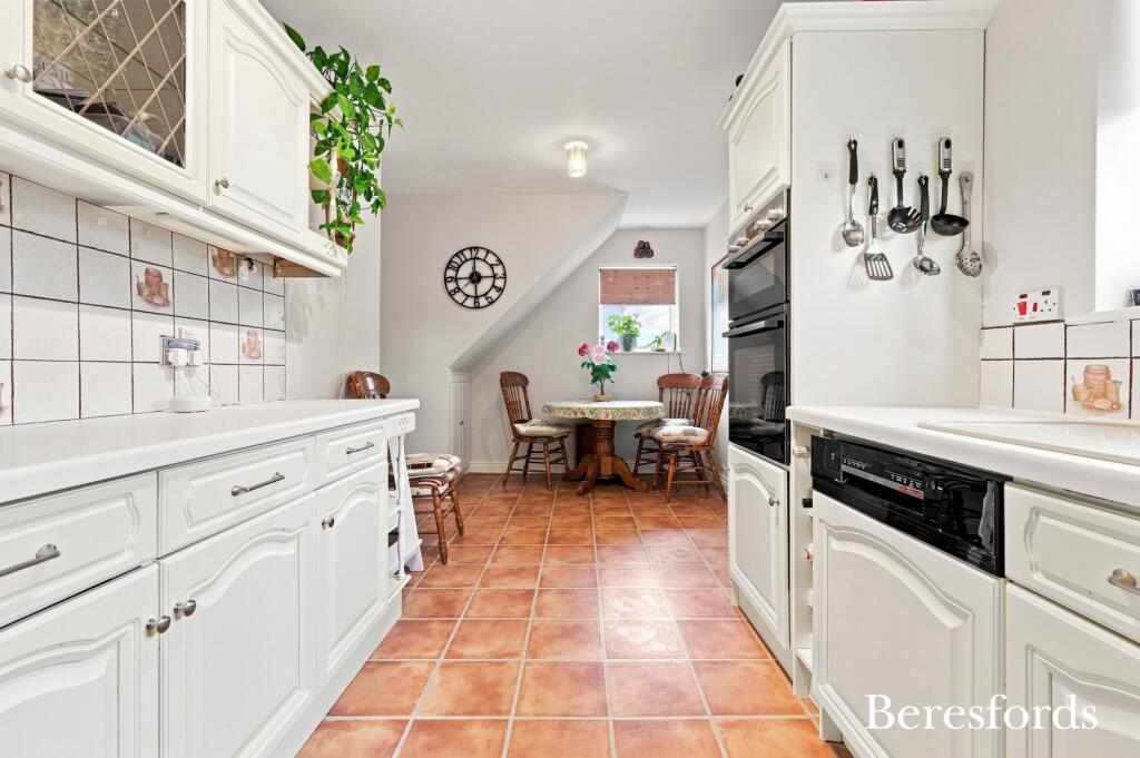 House in Romford - View 4