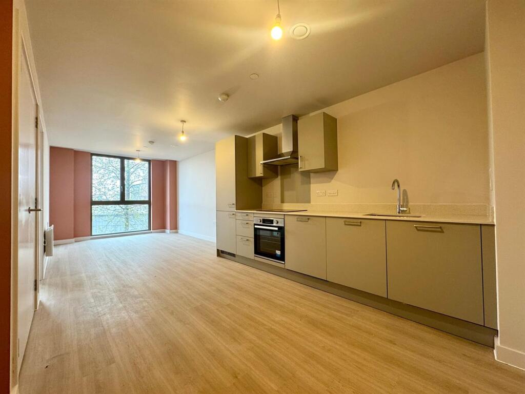 Main image of property: Botanical Avenue, Manchester