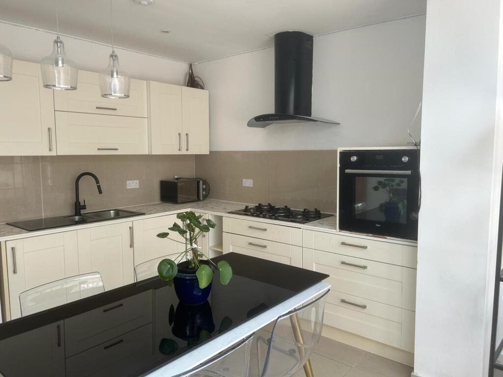 Main image of property: Blackshaw Road, Tooting, London, SW17