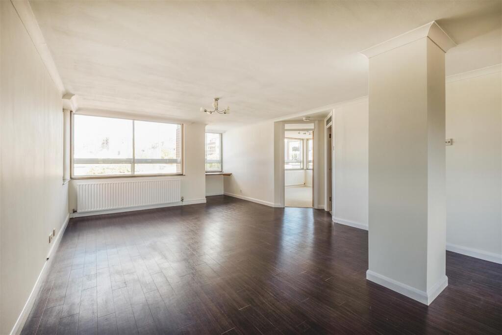Apartment in Hove, Brighton and Hove - View 5