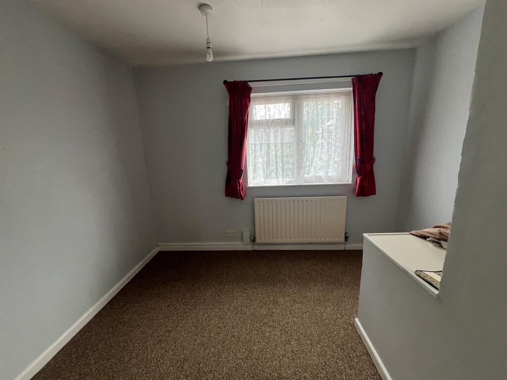 House in Portsmouth - View 5