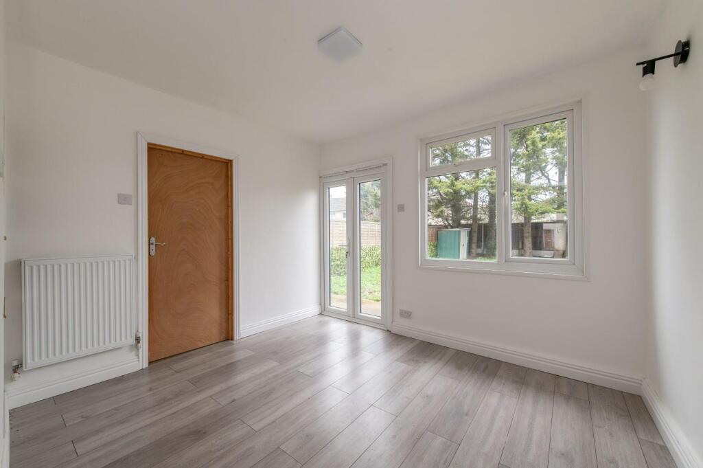 Hawthorn Road, Dartford photo 4