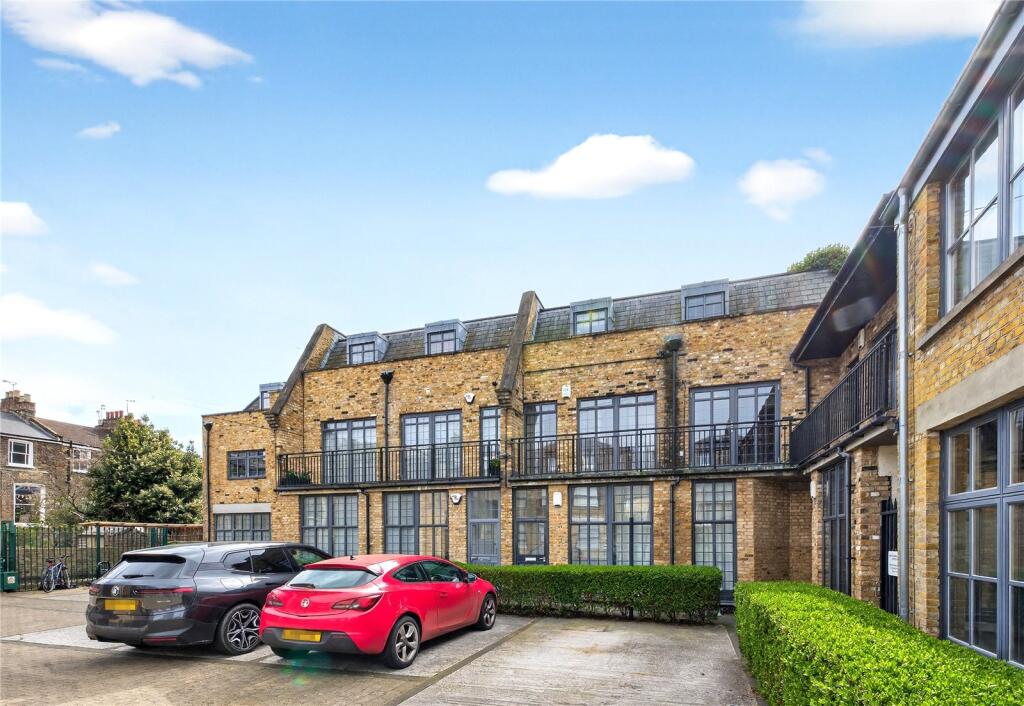 Main image of property: St. Pauls Crescent, London, NW1