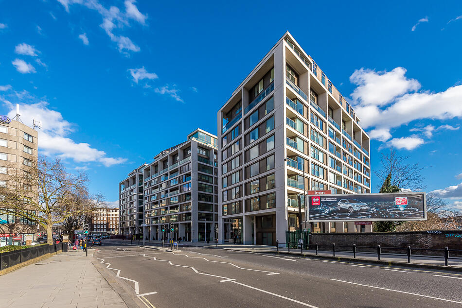 Main image of property: Kensington High Street, Kensington, W14