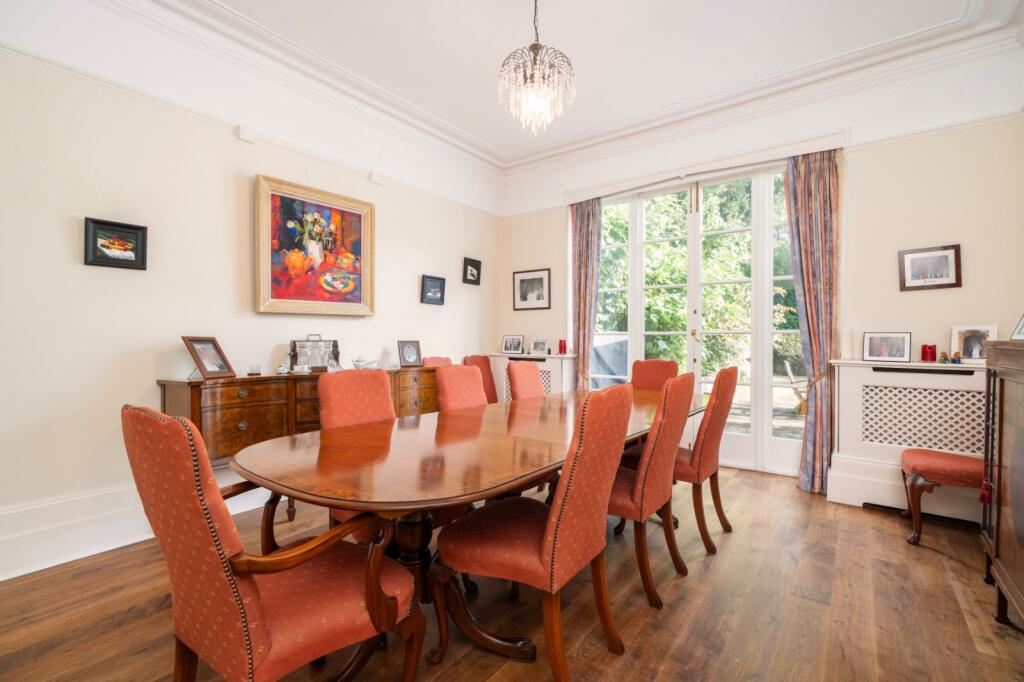 House in London, Merton Park - View 4