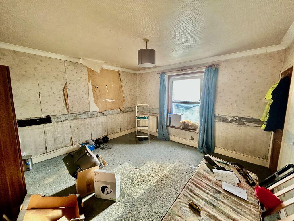 11 Trinity Way, Cinderford photo 5