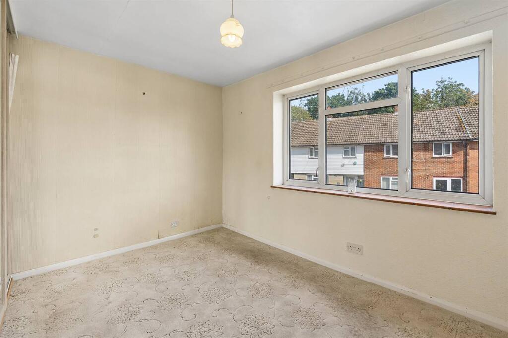 Apartment in Canterbury, Hackington - More