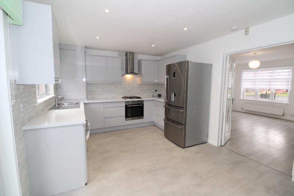 House in Glasgow, South Lanarkshire - View 3