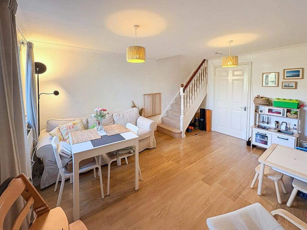 Main image of property: Hubble Close, Headington, OX3