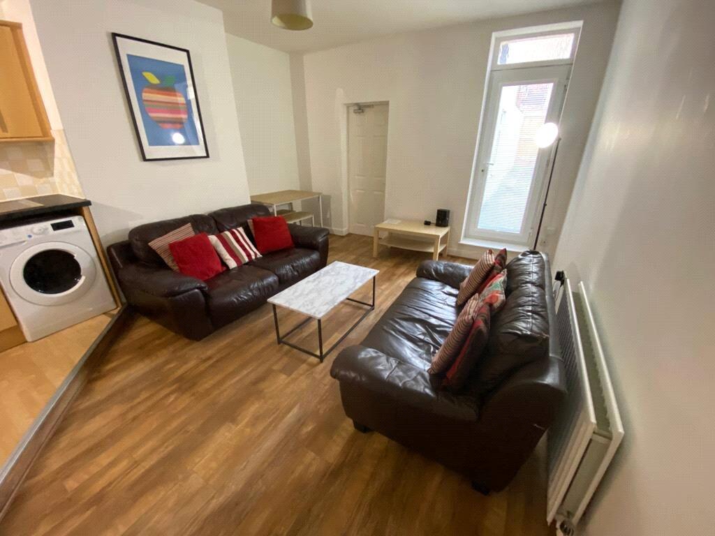 Apartment in Newcastle upon Tyne, Tyne and Wear - View 4