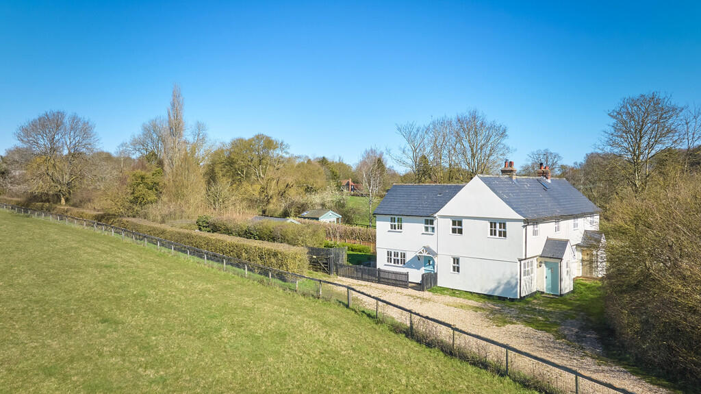 Main image of property: New Cottages, Upend