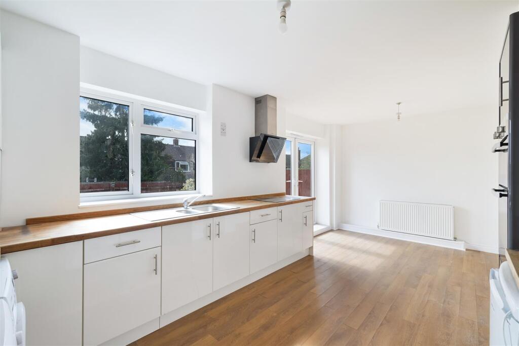 Main image of property: Laxton Gardens, Merstham, Redhill