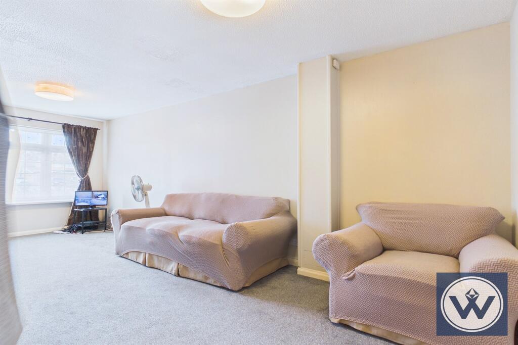House in London - View 3