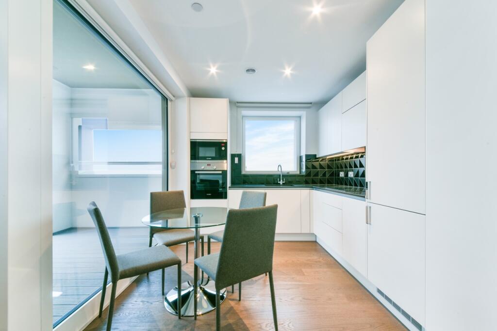 Apartment in London - View 2