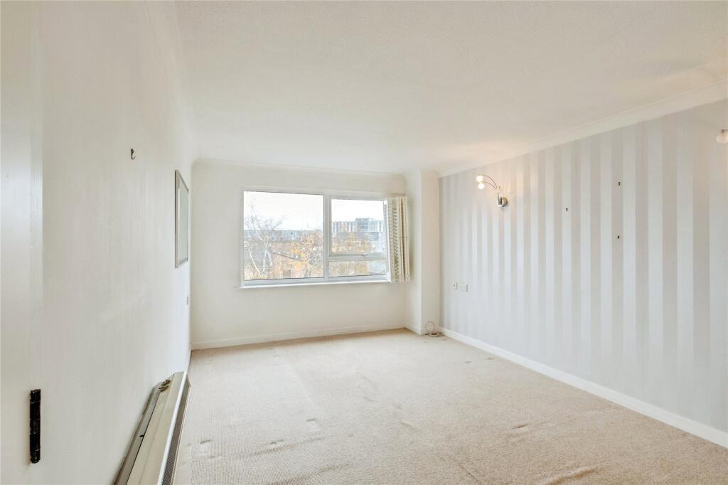Apartment in Poole - View 4
