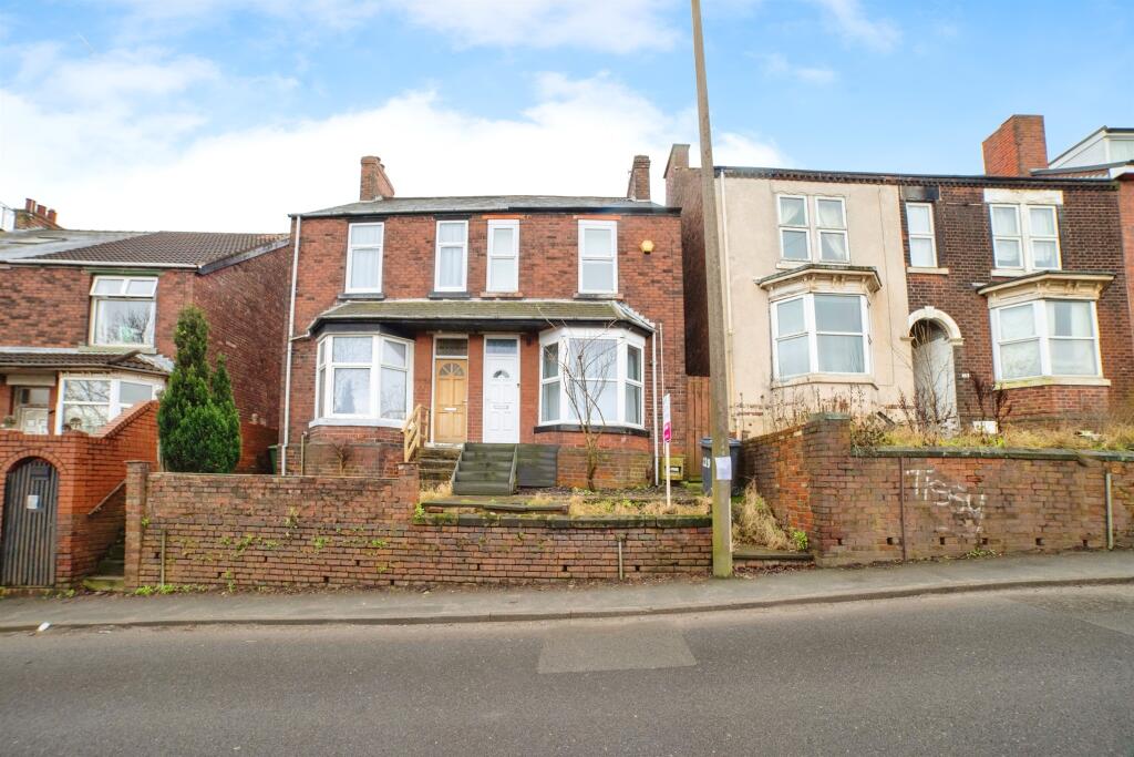 Main image of property: Chesterfield Road, Staveley, CHESTERFIELD