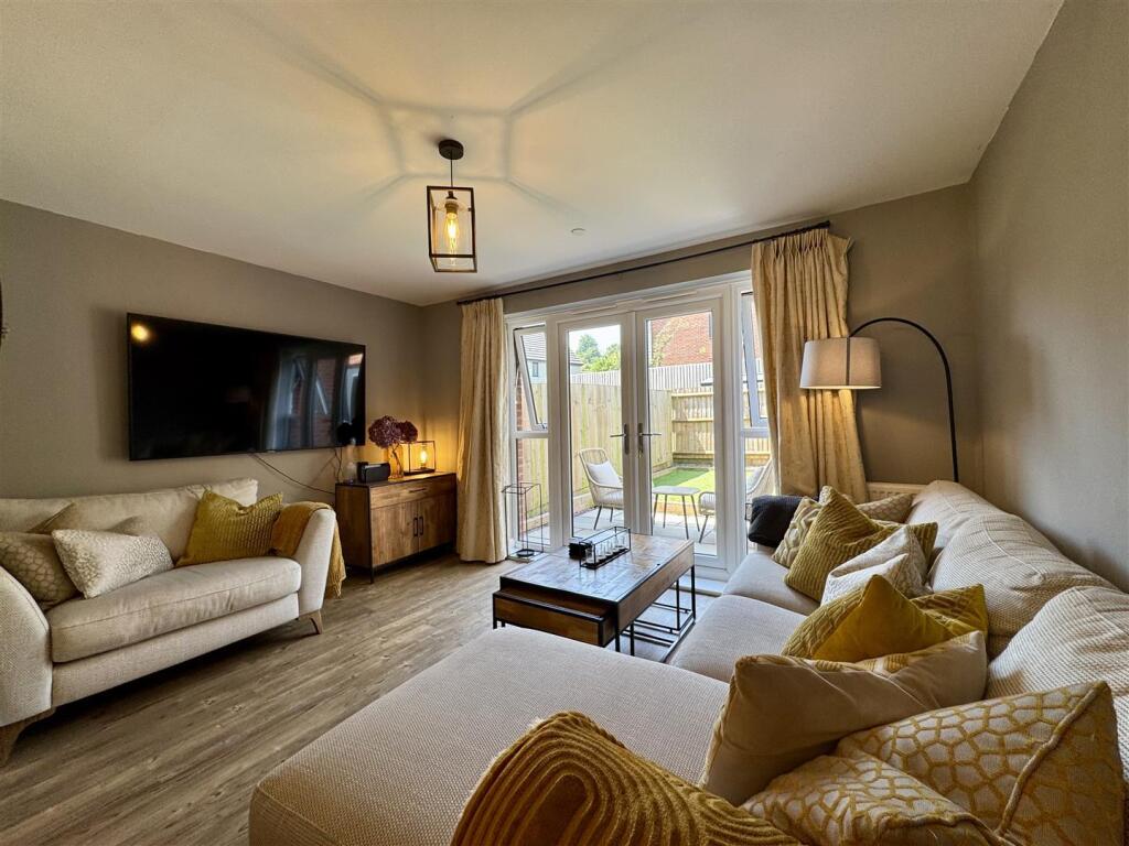 House in Chepstow - More