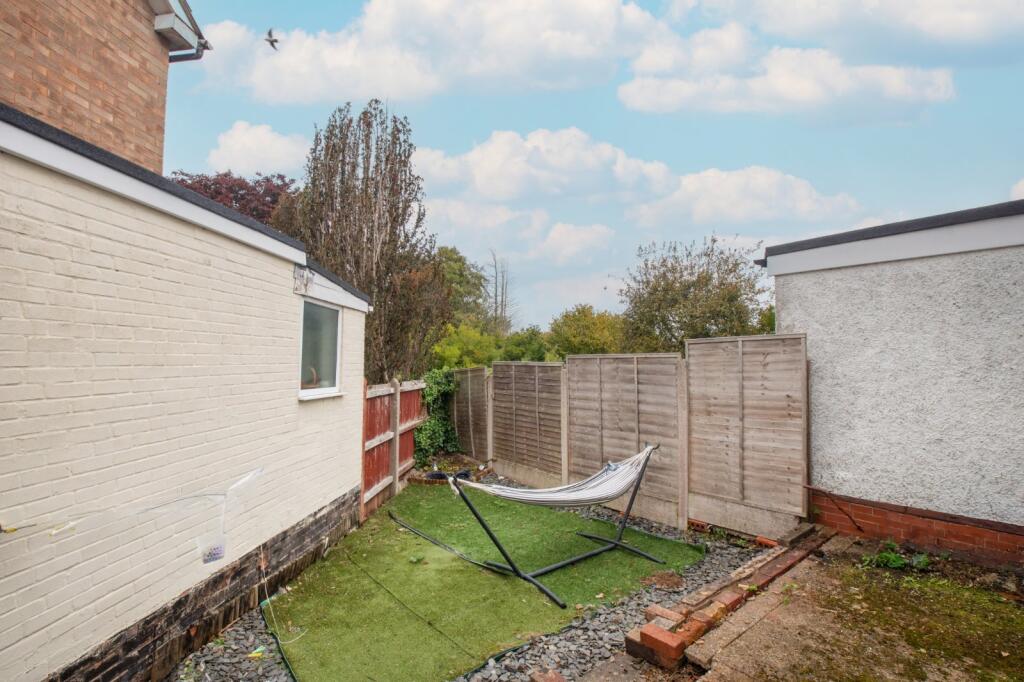 Hillview Road, Rubery, Rednal, Birmingham, B45 photo 4