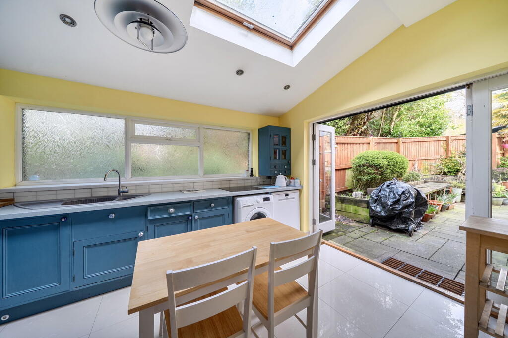 Additional image 9 of Preston Grove, Yeovil, BA20 2BQ