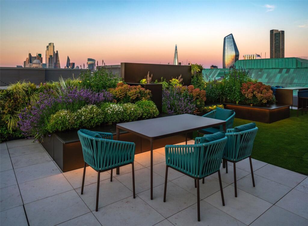 Main image of property: Strand, Covent Garden, WC2R