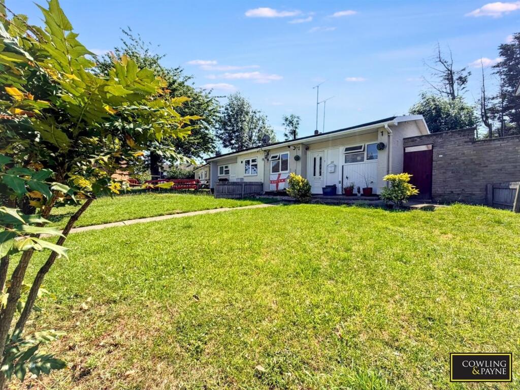 Main image of property: Trimley Close, Basildon
