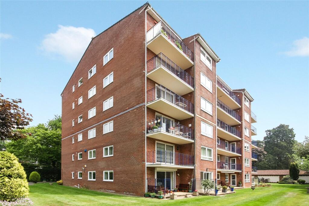 Main image of property: The Avenue, Poole, Dorset, BH13