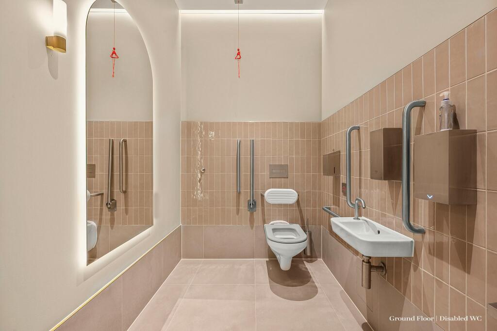 Disabled WC (Ground Floor)