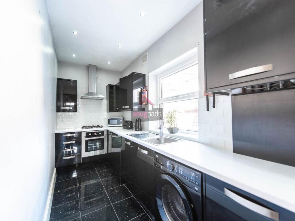 4 bedroom house for rent