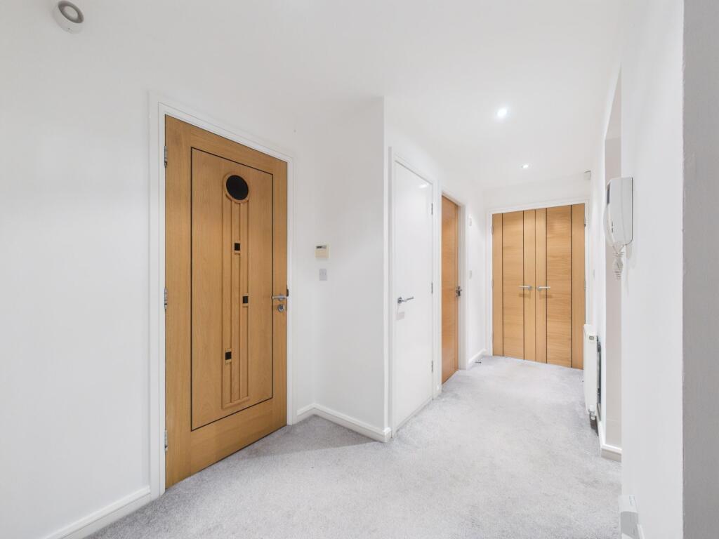 Apartment in Liverpool - View 4