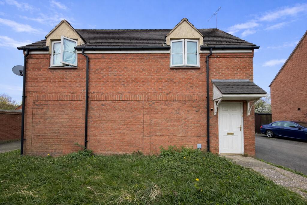 Main image of property: Sir Henry Jake Close, Banbury, Oxon