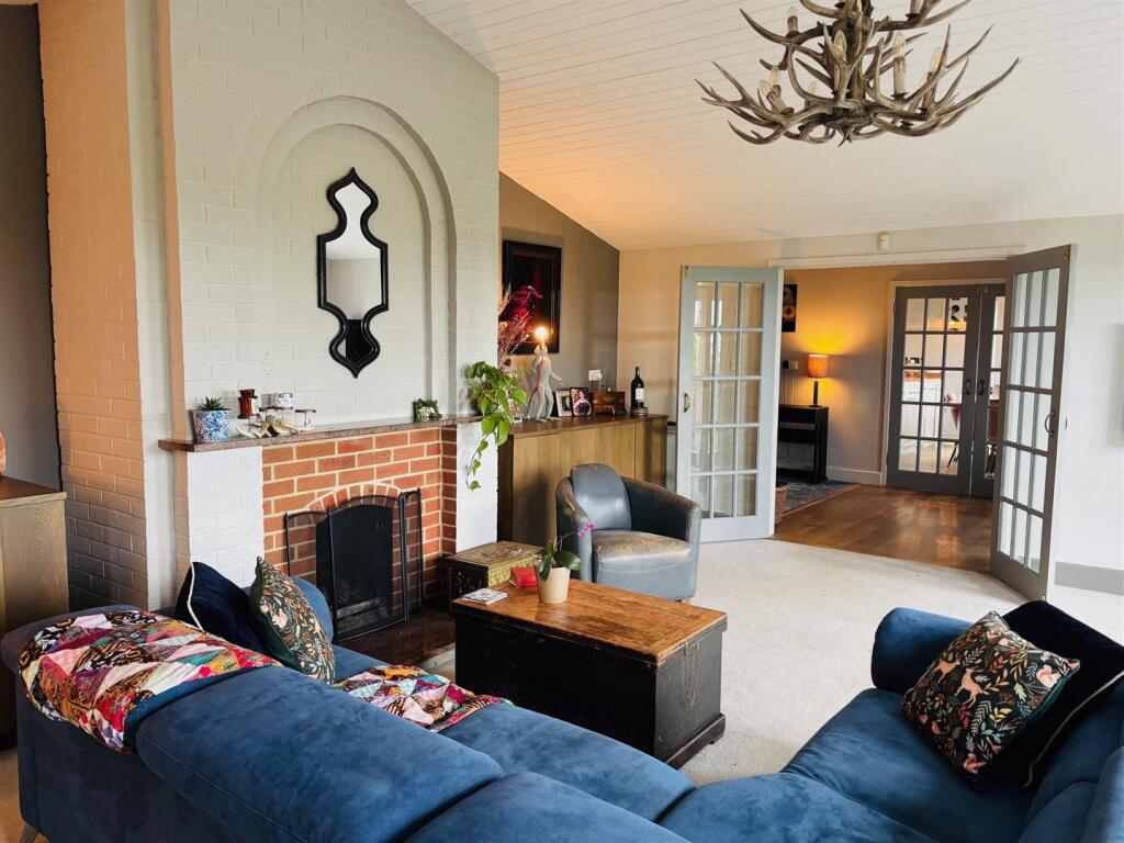 House in Salisbury - More