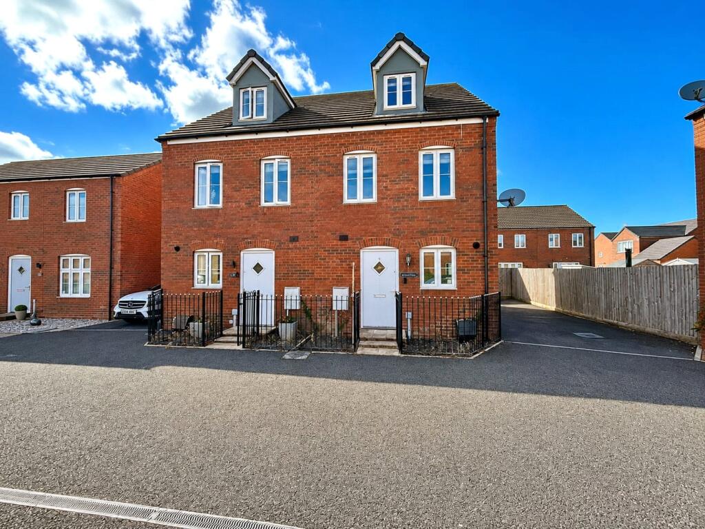 Main image of property: Stryd Y Maswr, Llanelli, Carmarthenshire, SA15